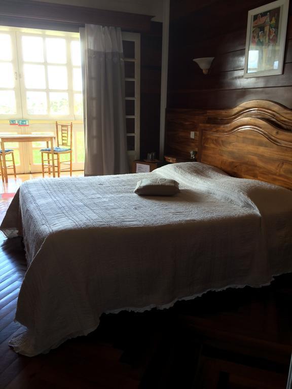 Hotel Le Bois Rouge Cilaos Zimmer foto