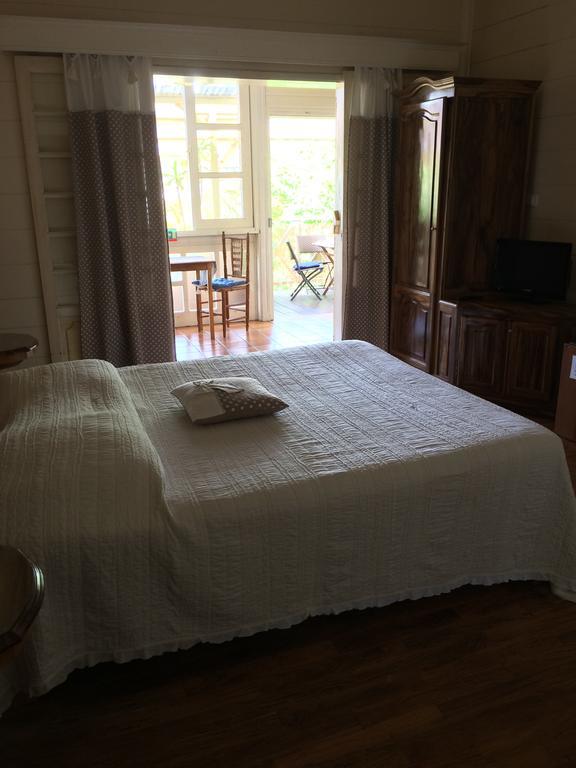 Hotel Le Bois Rouge Cilaos Zimmer foto